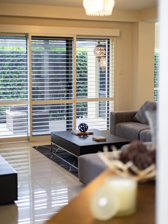 Spacious Comfy 4 Bedroom Home Near Sunnybank Brisbane 0*,  Australia