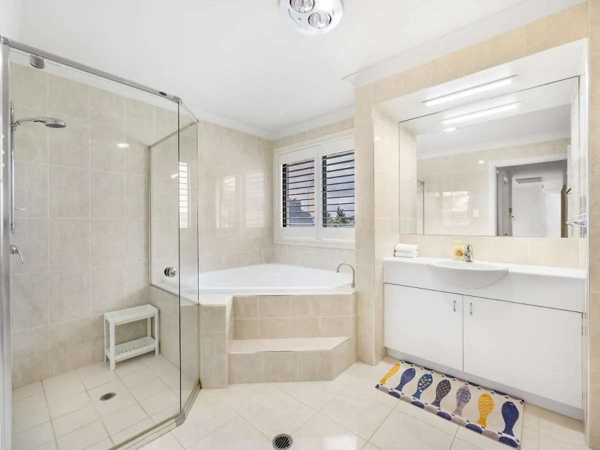 Spacious Comfy 4 Bedroom Home Near Sunnybank Brisbane